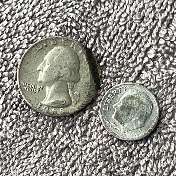 Worn and Damaged Coins - Picture 1 of 7